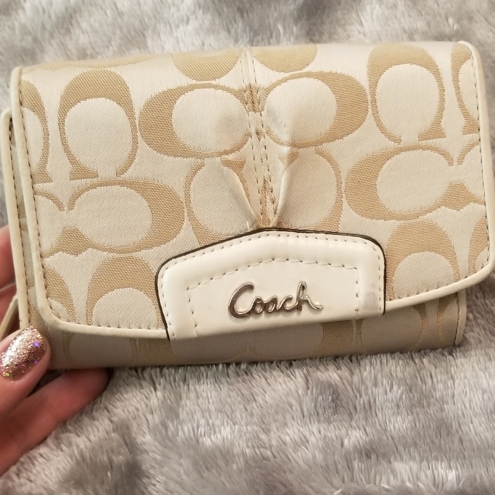 Coach wallet